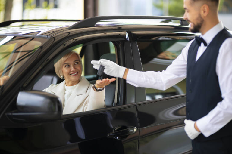 Camberley to Heathrow Airport: Affordable Taxi Options